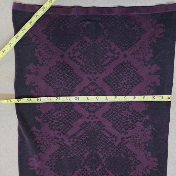 Rock & Republic Deep Burgundy Tank Top - Picture 7 of 8